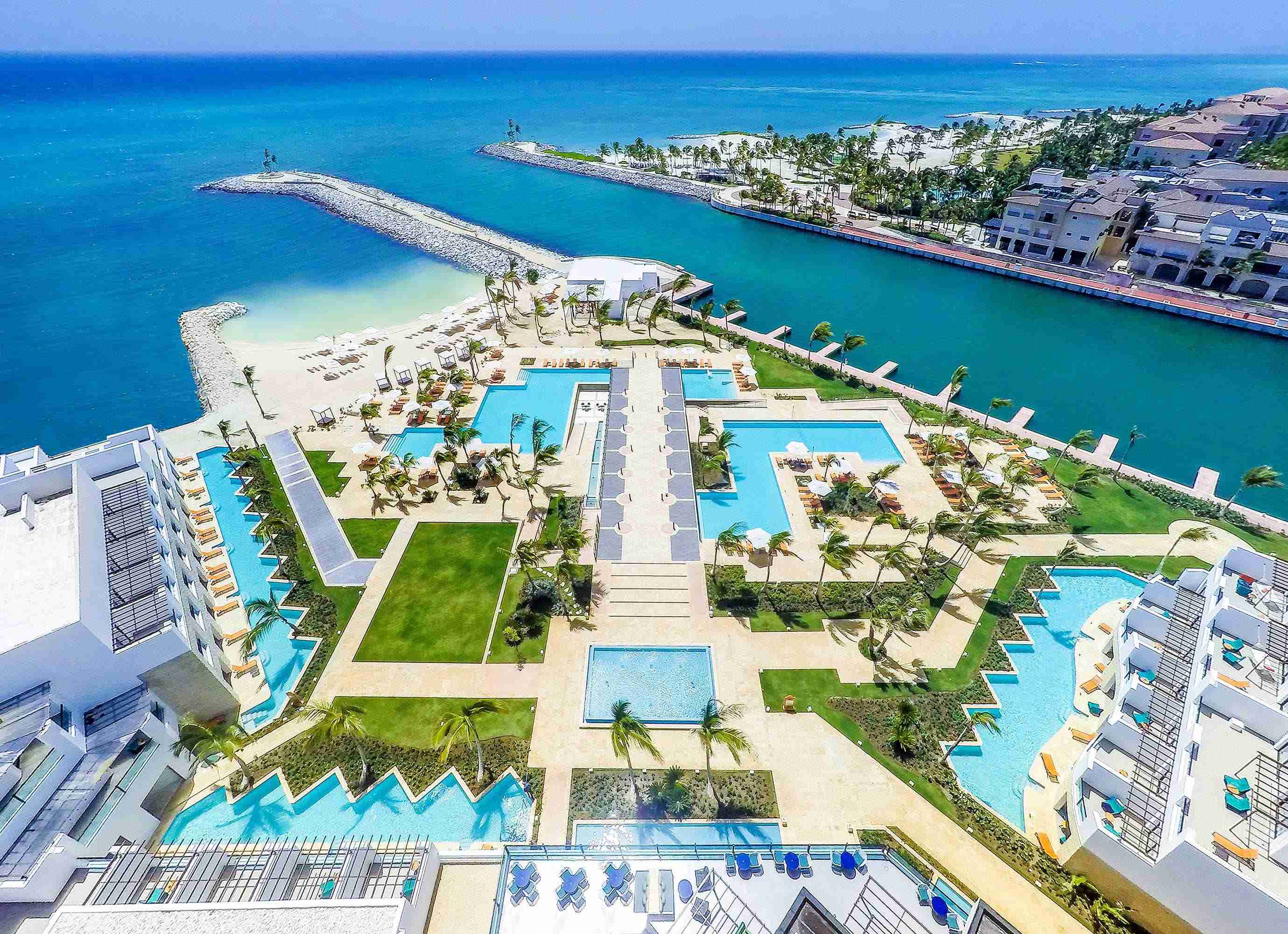 TRS-CAP-CANA-HOTEL